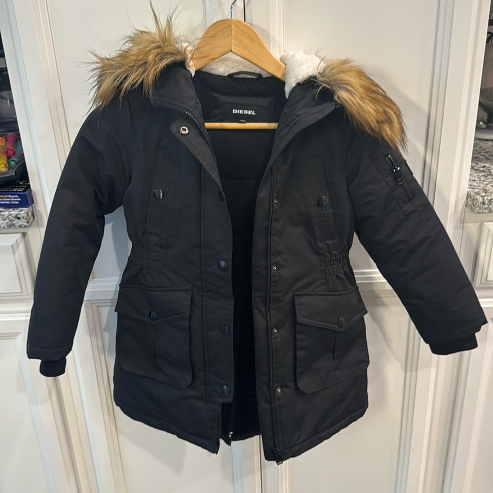 Diesel Sherpa Lined Faux-Fur Hood Black Parka, girls size 6x